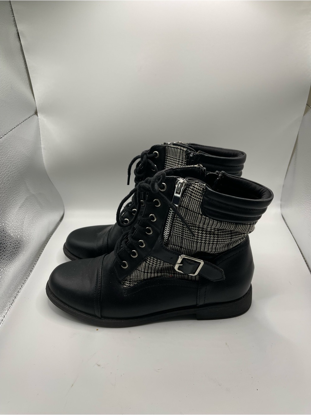 Women's Black Plaid Lace-Up Ankle Boots with Buckle